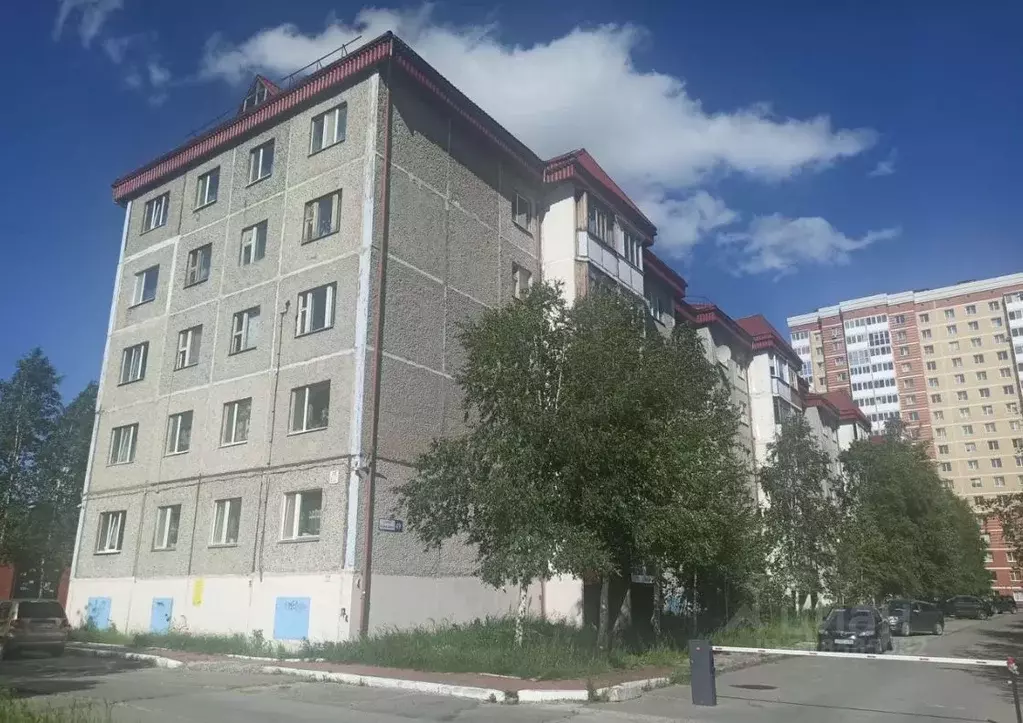 4-к кв. Ханты-Мансийский АО, Сургут ул. Крылова, 49 (79.0 м) - Фото 0