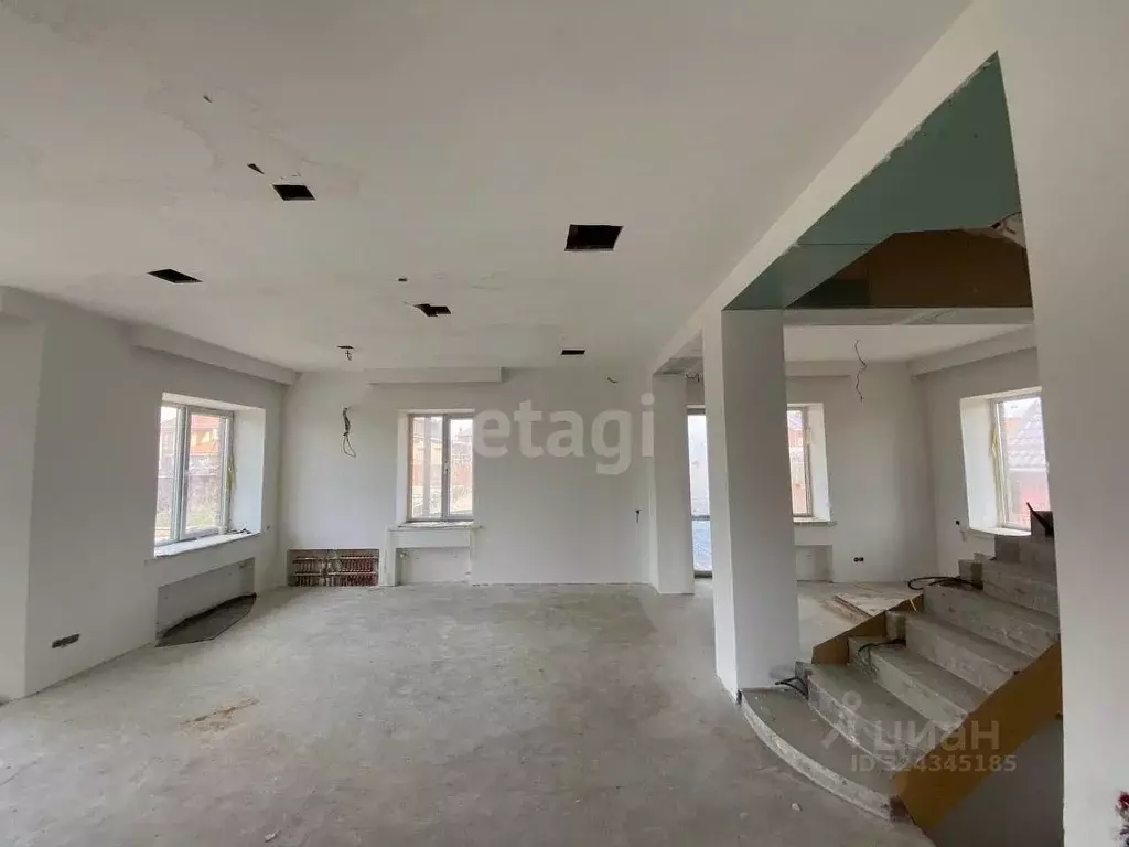 Дом в Белгородская область, Белгородский район, Дубовское с/пос, пос. ... - Фото 1