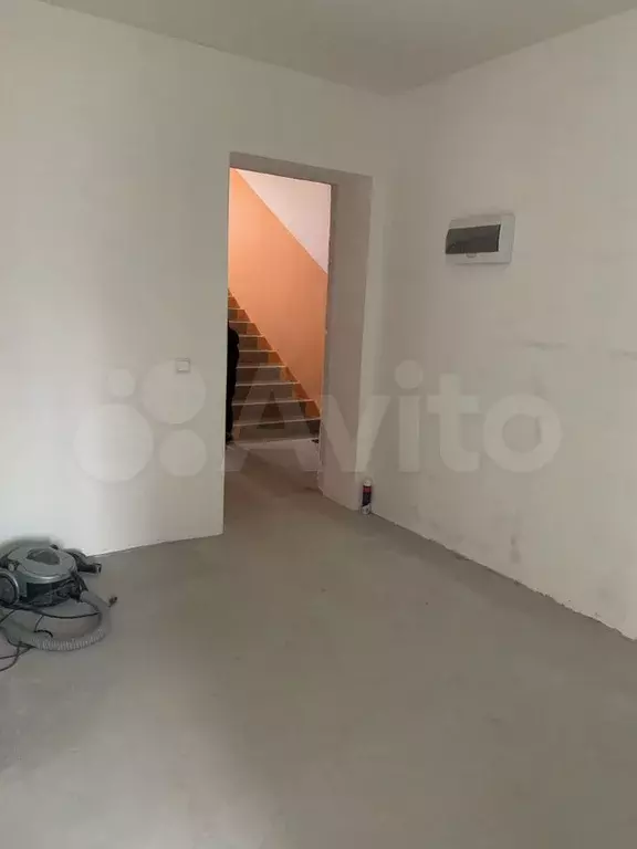 2-к. квартира, 55 м, 2/4 эт. - Фото 0