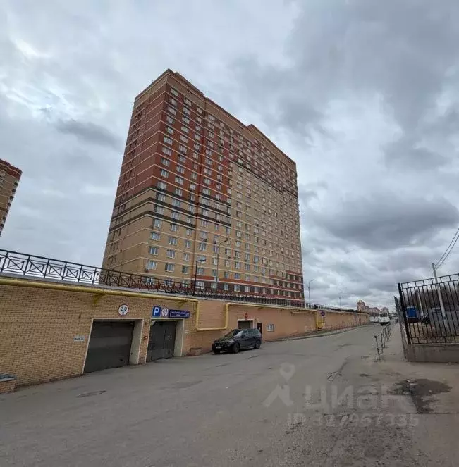 Гараж в Московская область, Балашиха ул. Чистопольская, 28 (18 м) - Фото 1