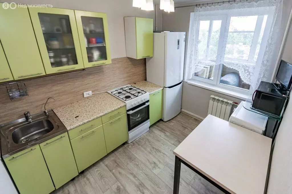 1-комнатная квартира: Екатеринбург, улица Черепанова, 30 (33.5 м) - Фото 1