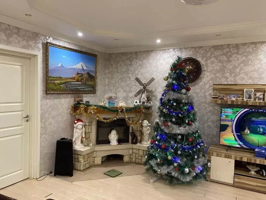 Дом в Московская область, Одинцовский городской округ, д. Лохино ул. ... - Фото 1