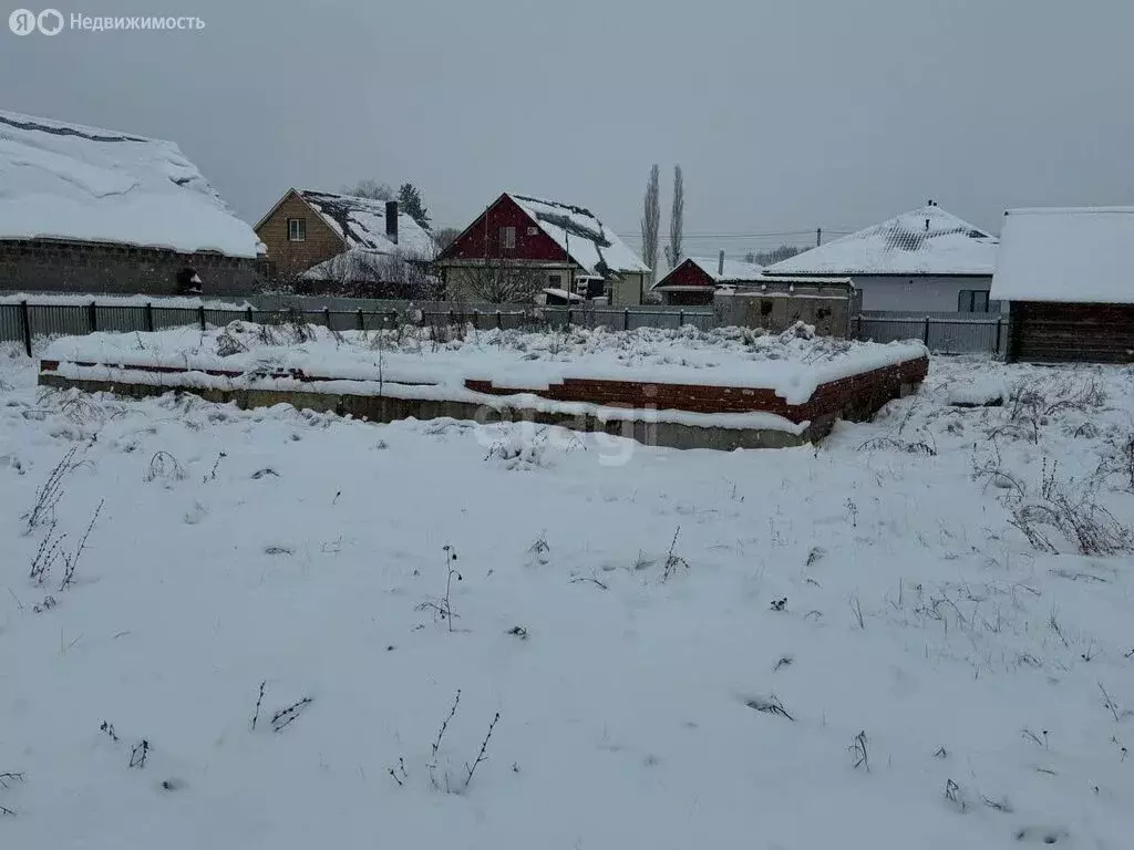 Участок в деревня Байрак, улица Рами Гарипова (10 м) - Фото 0