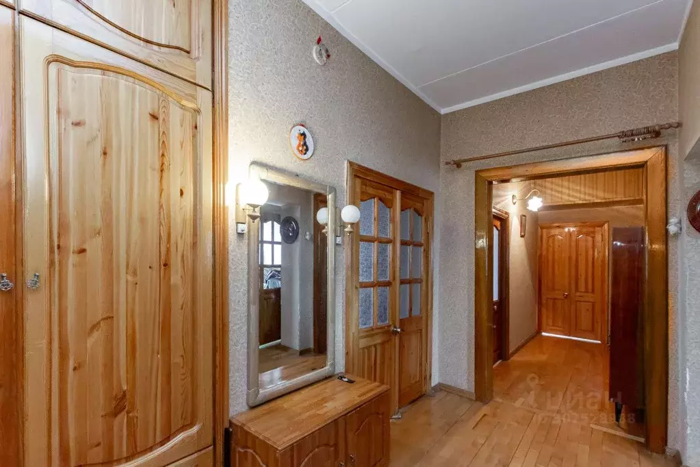 4-к кв. Алтайский край, Барнаул ул. Кирова, 38А (101.4 м) - Фото 2