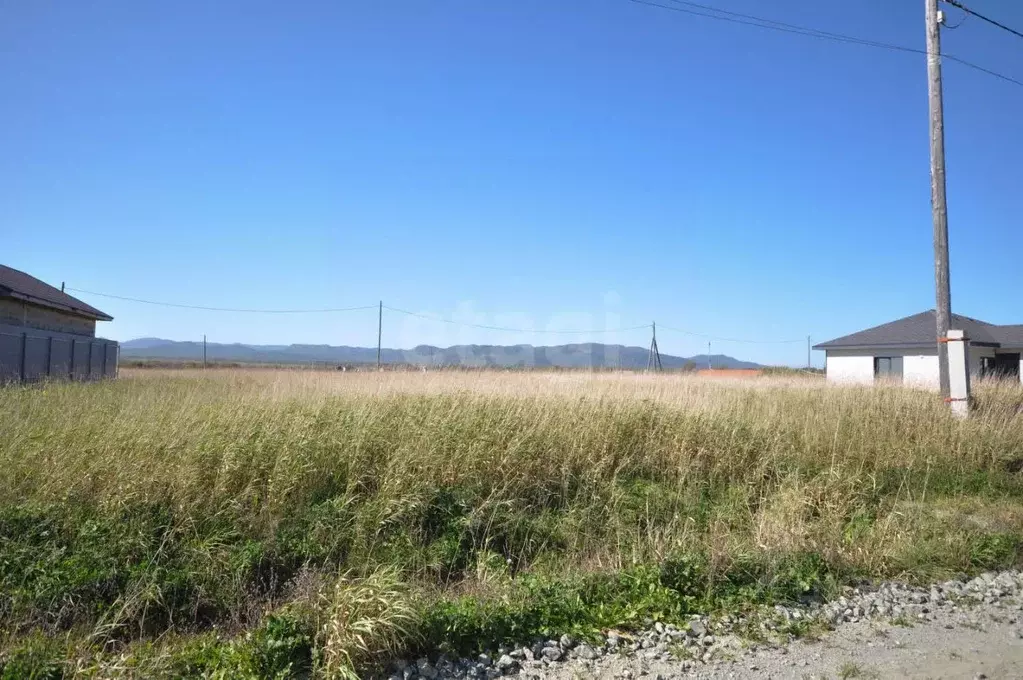 Участок в Сахалинская область, Южно-Сахалинск городской округ, с. ... - Фото 1