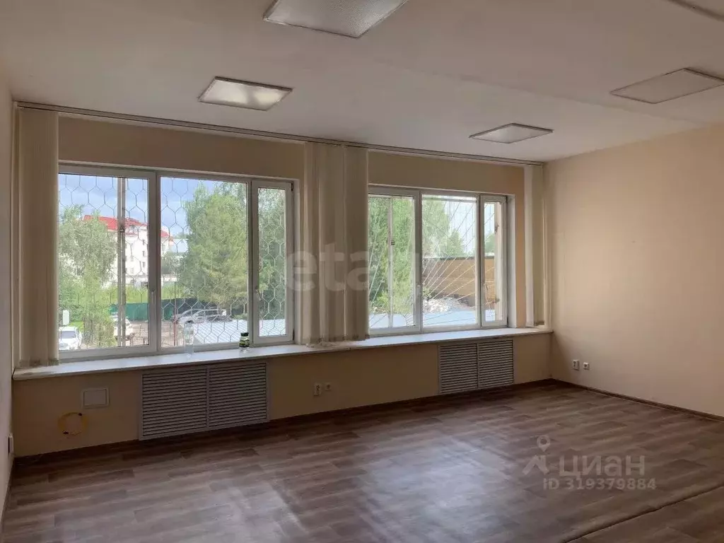 Помещение свободного назначения в Коми, Сыктывкар Интернациональная ... - Фото 1