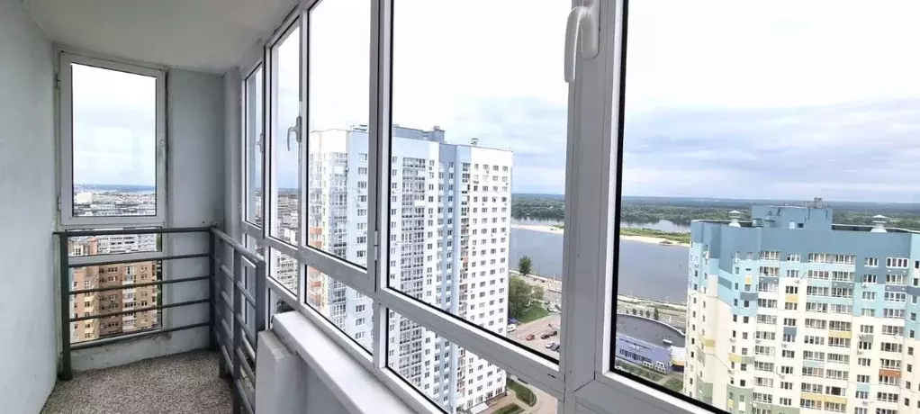 1-к кв. Нижегородская область, Нижний Новгород Мещерское Озеро ... - Фото 0
