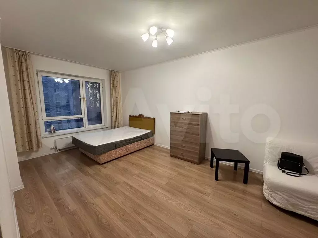1-к. квартира, 40 м, 7/18 эт. - Фото 0
