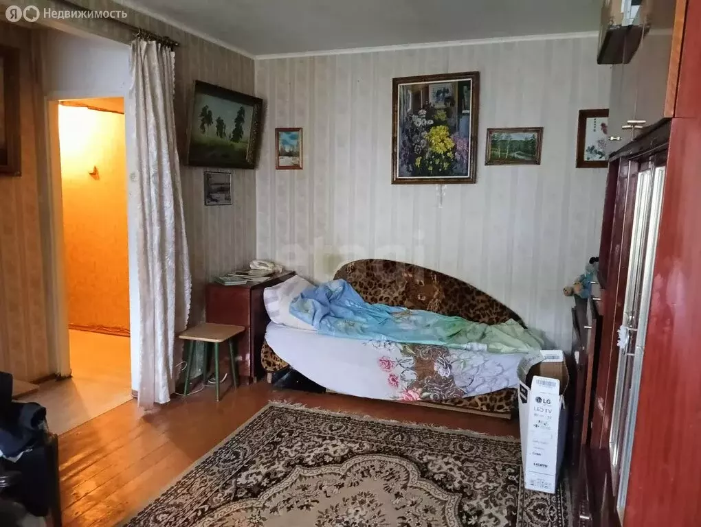 2-комнатная квартира: Златоуст, проспект имени Ю.А. Гагарина, 7-я ... - Фото 2