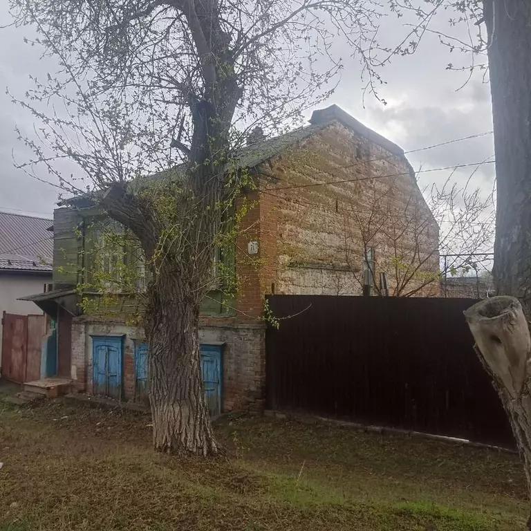 Дом в Саратовская область, Саратов ул. Большая Горная, 71 (52 м) - Фото 1