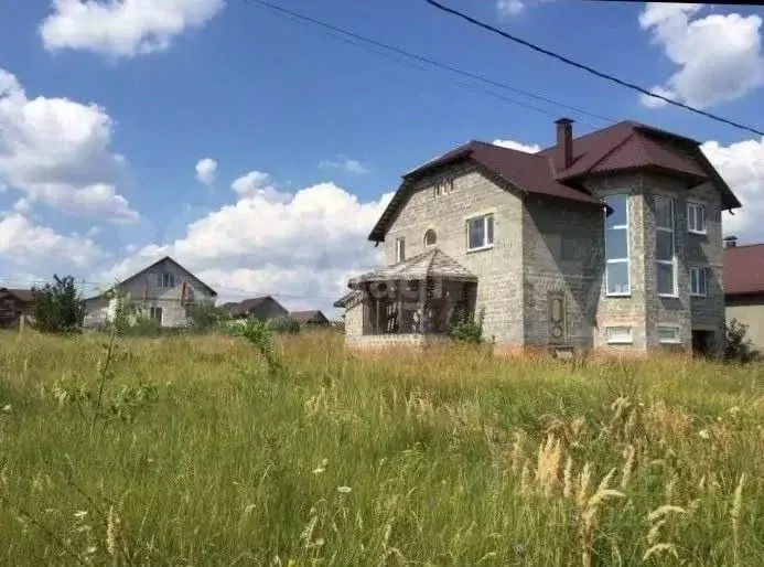 Дом в Белгородская область, Белгородский район, Пушкарское с/пос, с. ... - Фото 0