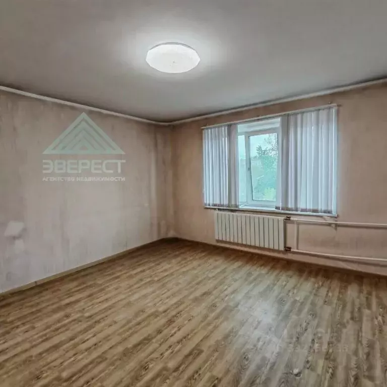 1-к кв. Хакасия, Усть-Абакан рп ул. Пионерская, 51 (42.6 м) - Фото 1