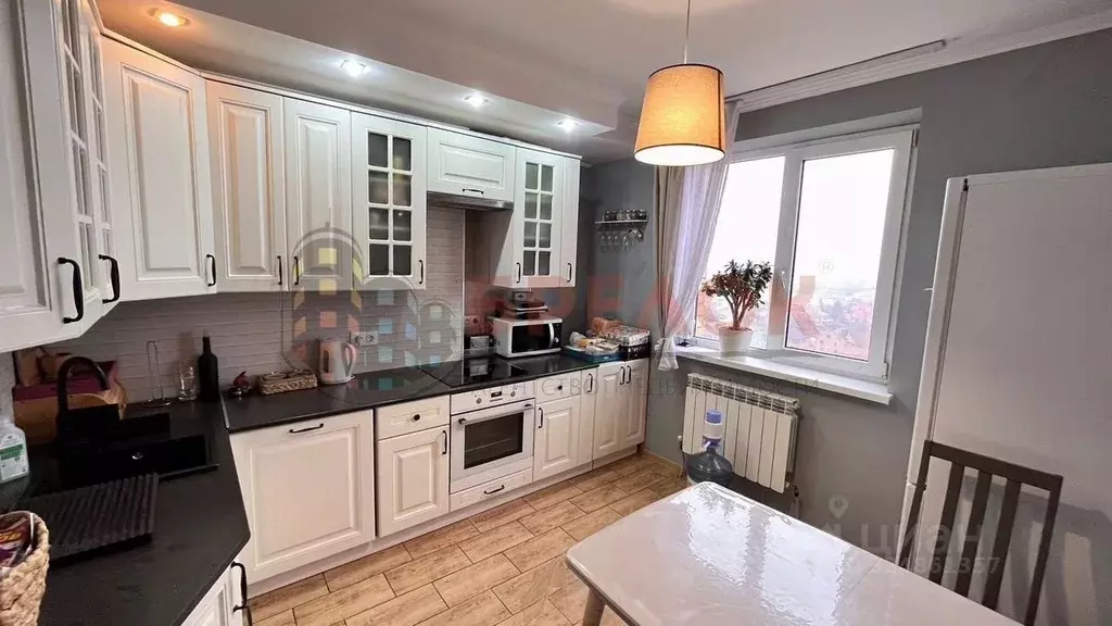 2-к кв. Ростовская область, Ростов-на-Дону Стабильная ул., 21 (71.0 м) - Фото 0