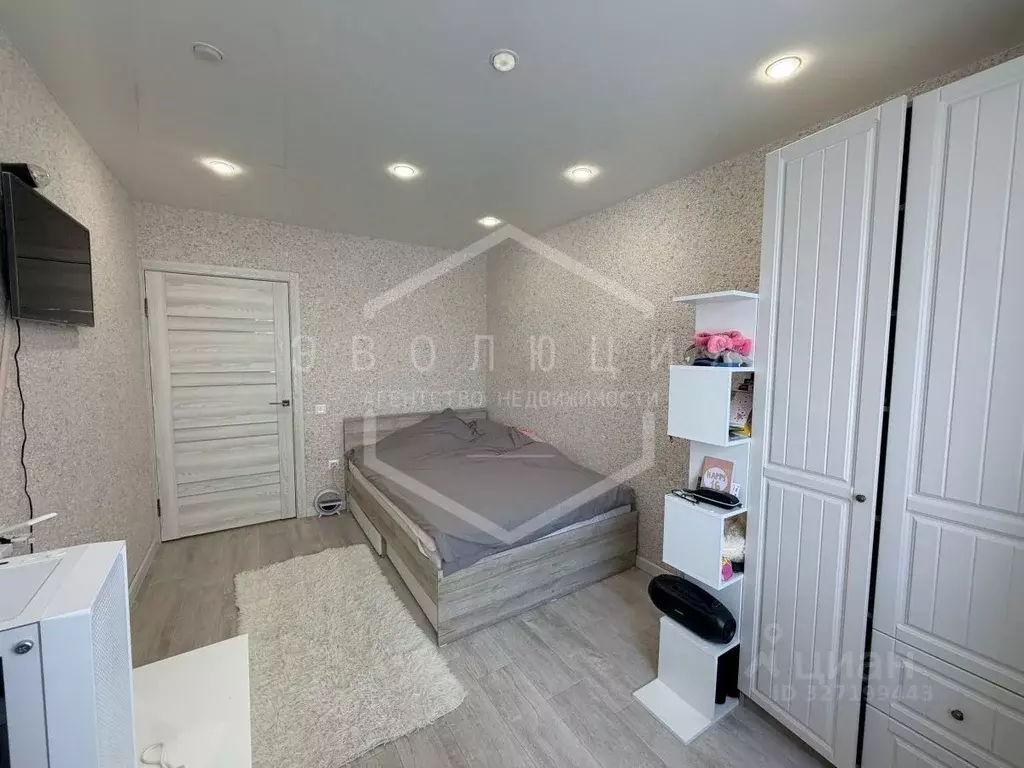 3-к кв. Калининградская область, Калининград Сельма мкр, ул. Юрия ... - Фото 0