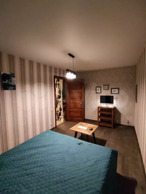 2-к. квартира, 60 м, 2/9 эт. - Фото 0