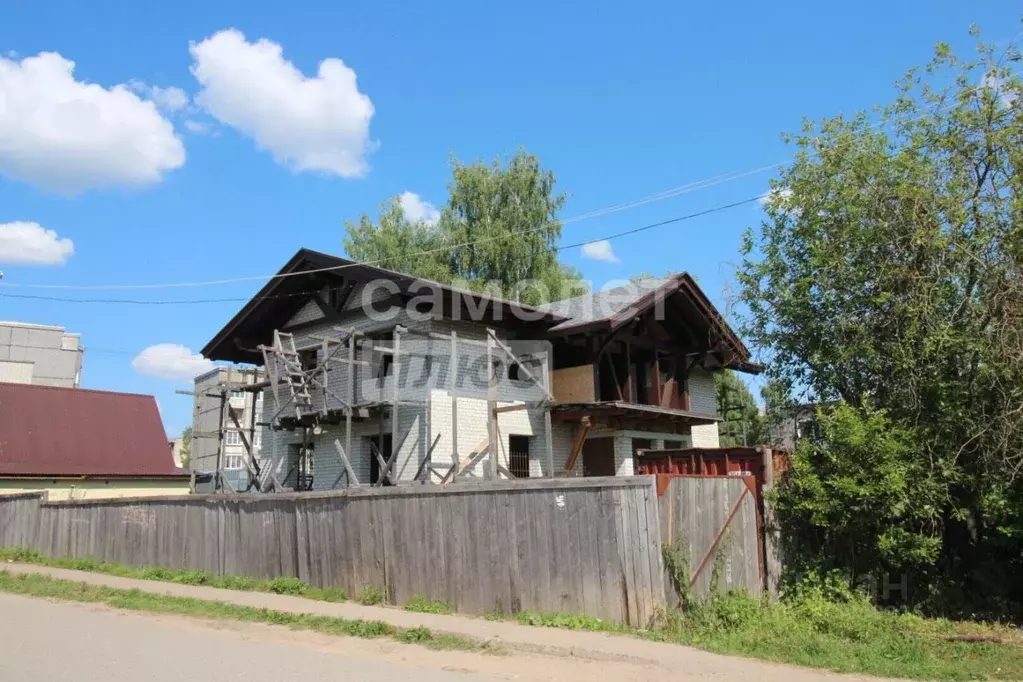 Коттедж в Архангельская область, Коряжма ул. Кирова, 46 (300 м) - Фото 2