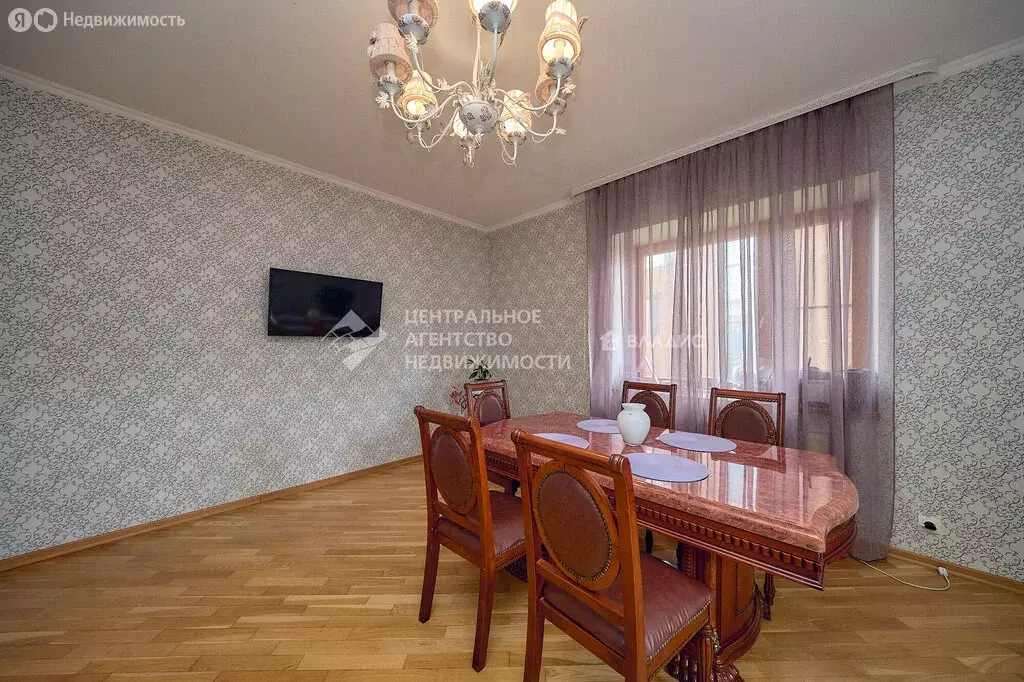 Дом в Рязань, улица Кремлёвский Вал, 7 (350 м) - Фото 1