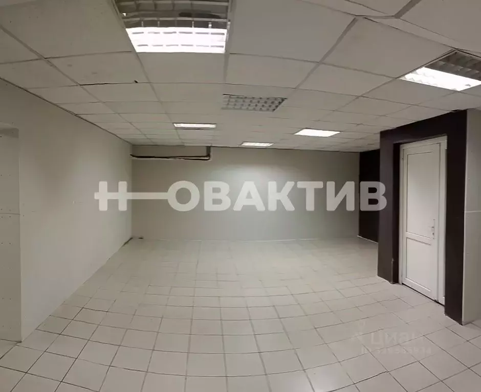 Помещение свободного назначения в Кемеровская область, Киселевск ул. ... - Фото 1