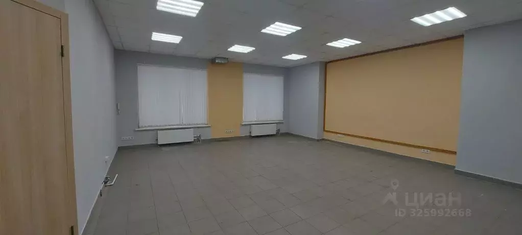 Офис в Свердловская область, Екатеринбург ул. Белинского, 177Ак3 (58 ... - Фото 1