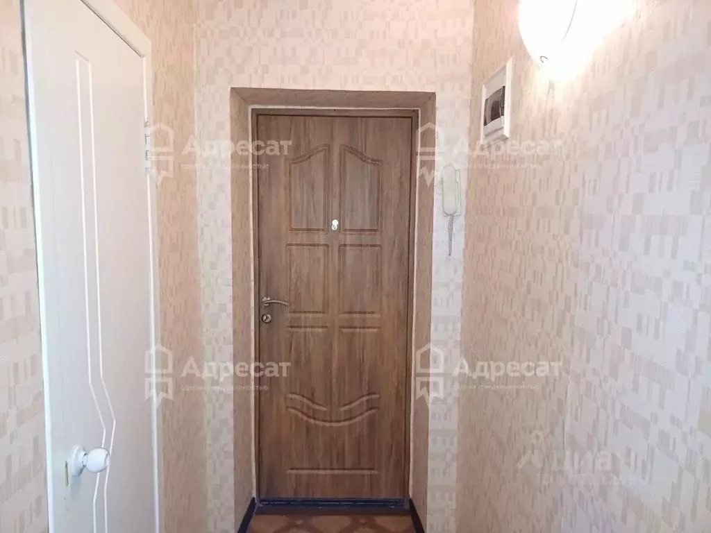 3-к кв. Волгоградская область, Волгоград ул. Дегтярева, 11 (54.7 м) - Фото 1