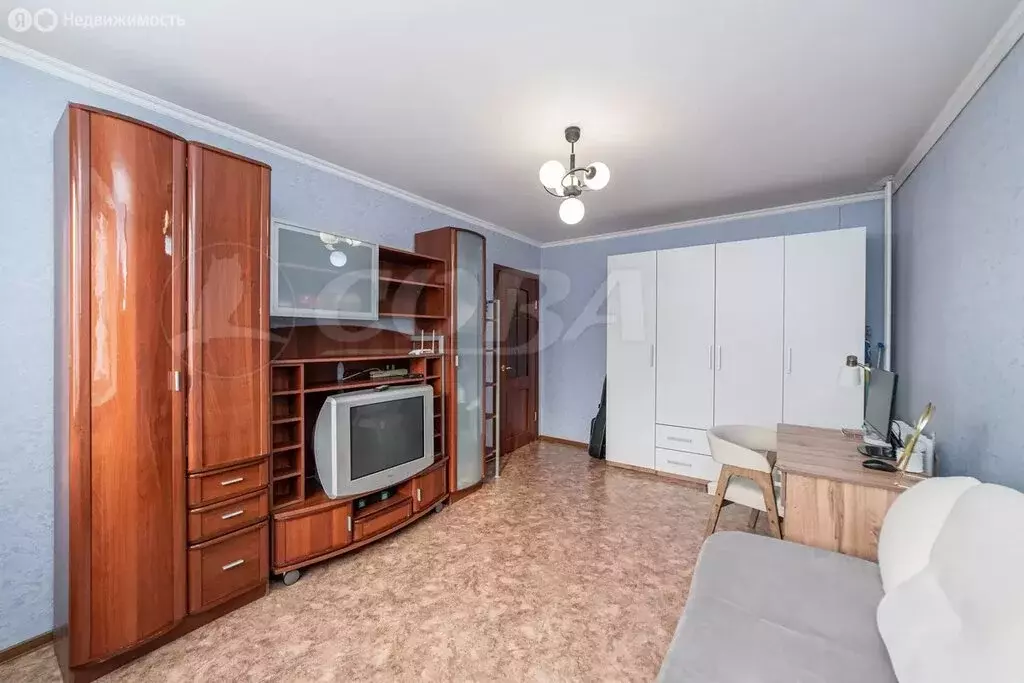 1-комнатная квартира: Тюмень, улица Энергетиков, 24 (44 м) - Фото 1