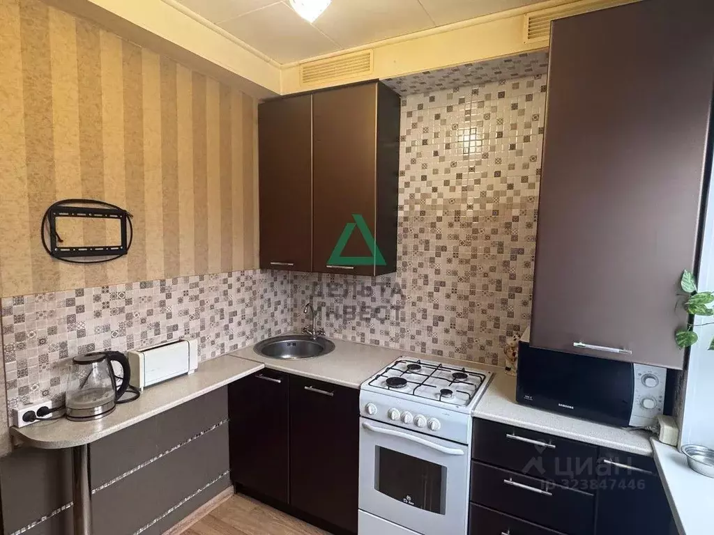 3-к кв. Башкортостан, Уфа ул. Братьев Кадомцевых, 10 (59.2 м) - Фото 2