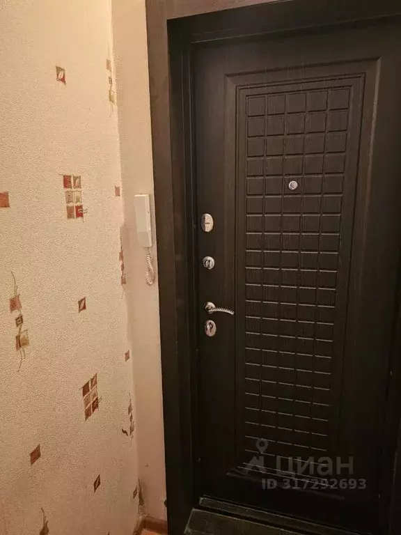 2-к кв. Омская область, Омск ул. Труда, 35 (44.8 м) - Фото 0