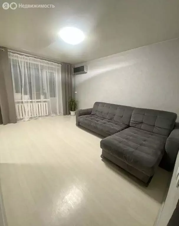 2-комнатная квартира: Курган, улица Коли Мяготина, 62 (42.2 м) - Фото 1