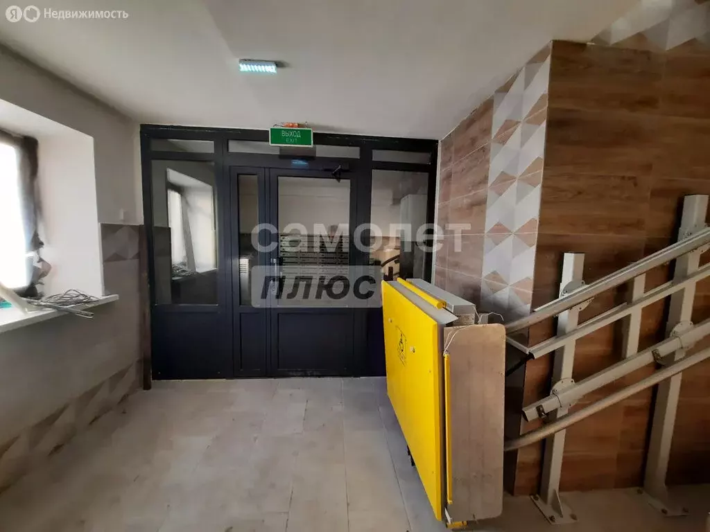 1-комнатная квартира: Омск, улица Малиновского, 16к2 (42.55 м) - Фото 2