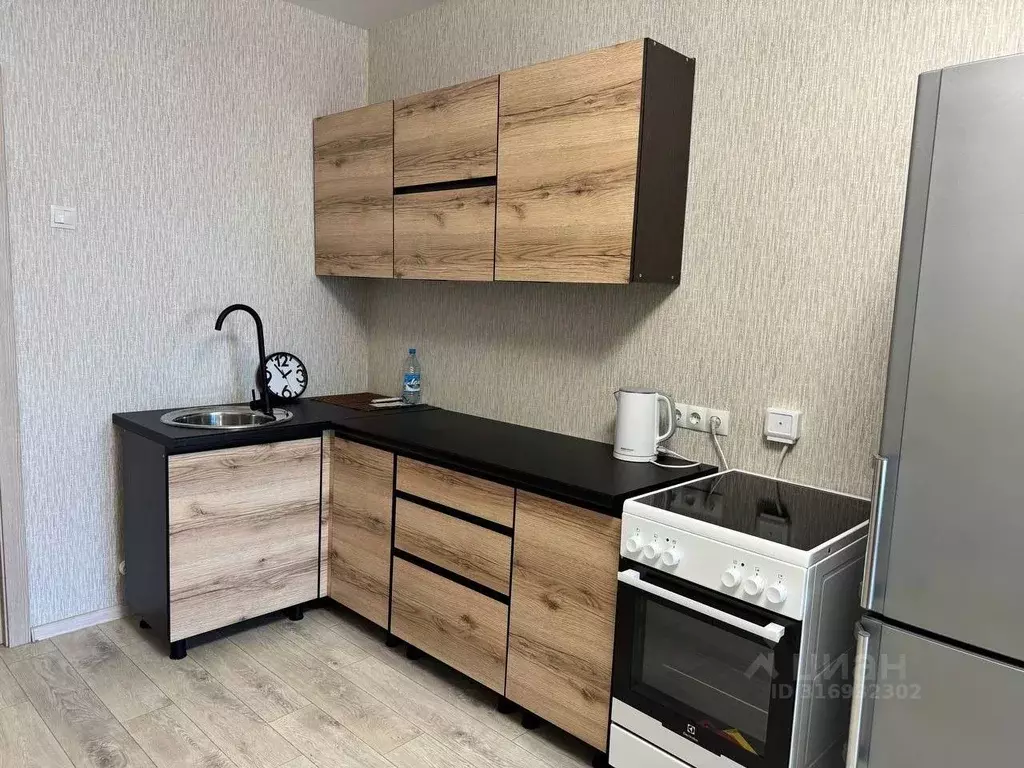 2-к кв. Красноярский край, Красноярск Аральская ул., 51 (50.0 м) - Фото 0