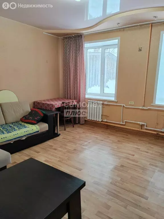 1-комнатная квартира: посёлок городского типа Вахруши, улица Ленина, ... - Фото 2