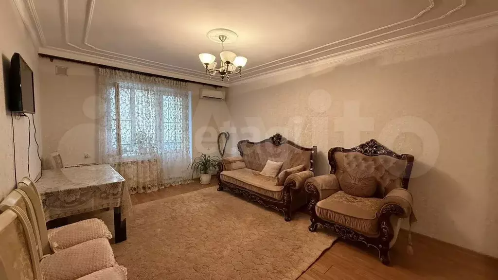 1-к. квартира, 50 м, 2/4 эт. - Фото 1