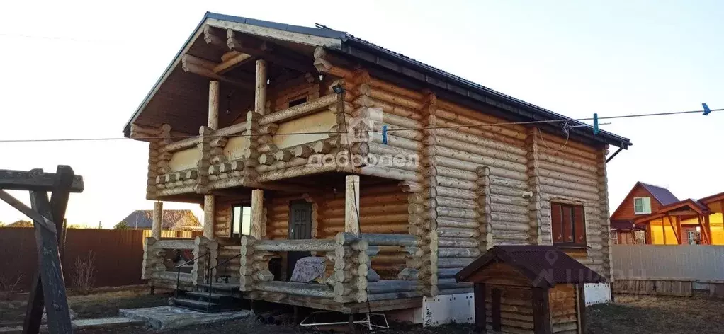 Дом в Свердловская область, Верхнее Дуброво пгт пер. Белый, 13 (177 м) - Фото 0