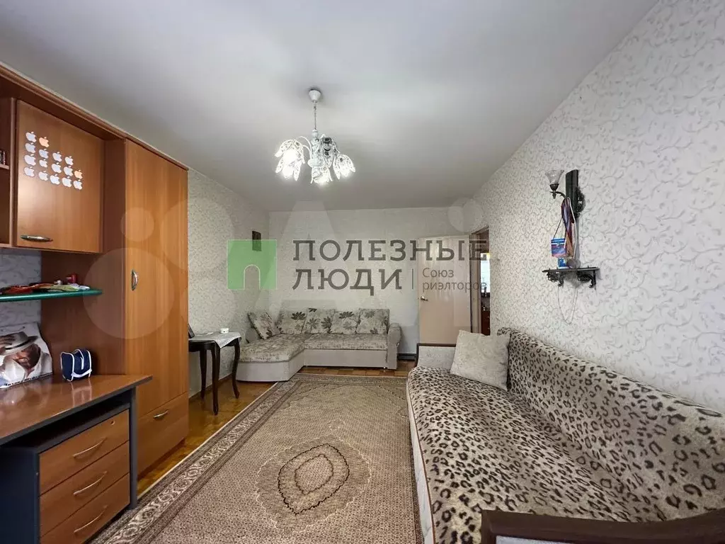 1-к. квартира, 38 м, 1/9 эт. - Фото 1