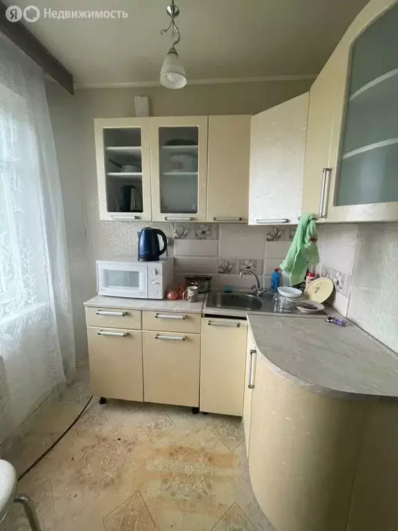 2-комнатная квартира: Усть-Илимск, улица Героев Труда, 11 (44.1 м) - Фото 2