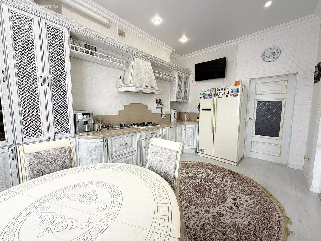 2-комнатная квартира: Геленджик, Геленджикский проспект, 48 (67.5 м) - Фото 2