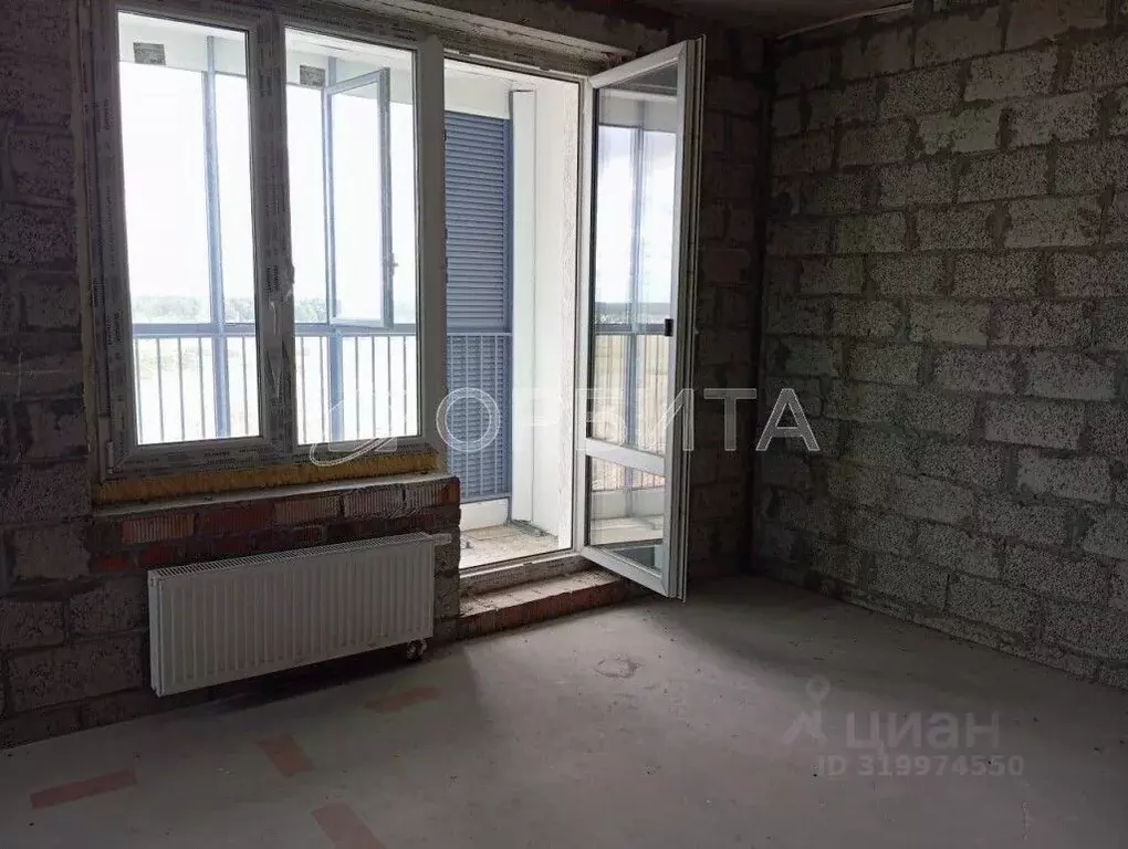 Студия Тюменская область, Тюмень ул. Монтажников, 36 (28.0 м) - Фото 1