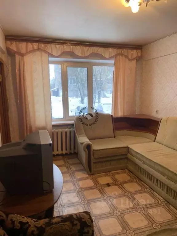 3-к кв. Калужская область, Дзержинский район, Товарково городское ... - Фото 1