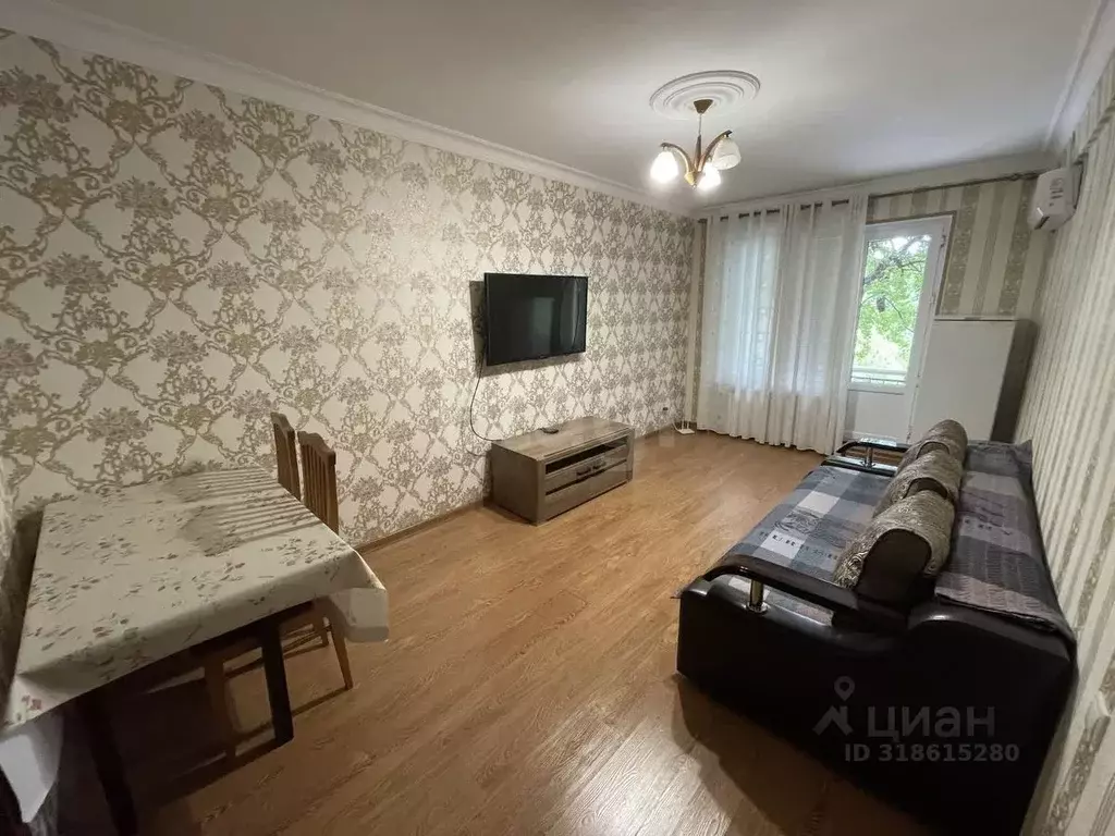 2-к кв. Дагестан, Махачкала ул. Юсупа Акаева, 15 (46.4 м) - Фото 0