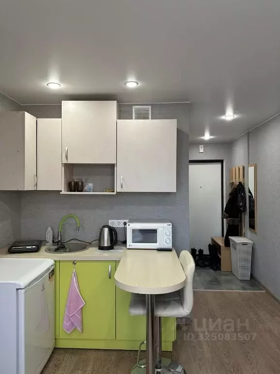 Студия Тюменская область, Тюмень ул. Новоселов, 113 (20.0 м) - Фото 1