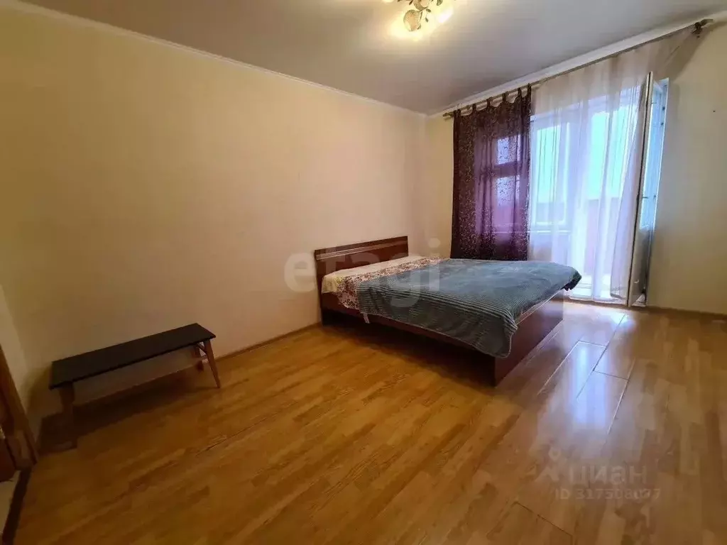 1-к кв. Татарстан, Казань ул. Адоратского, 4 (46.0 м) - Фото 1
