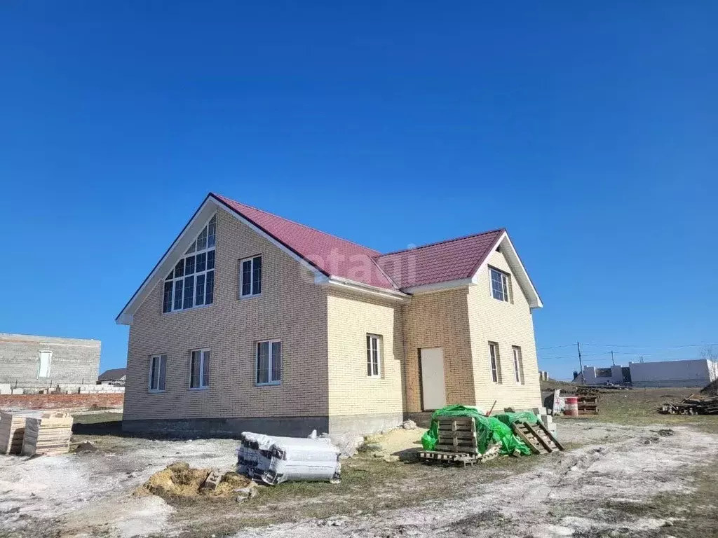 Дом в Белгородская область, Старый Оскол просп. Александра Невского, 6 ... - Фото 0