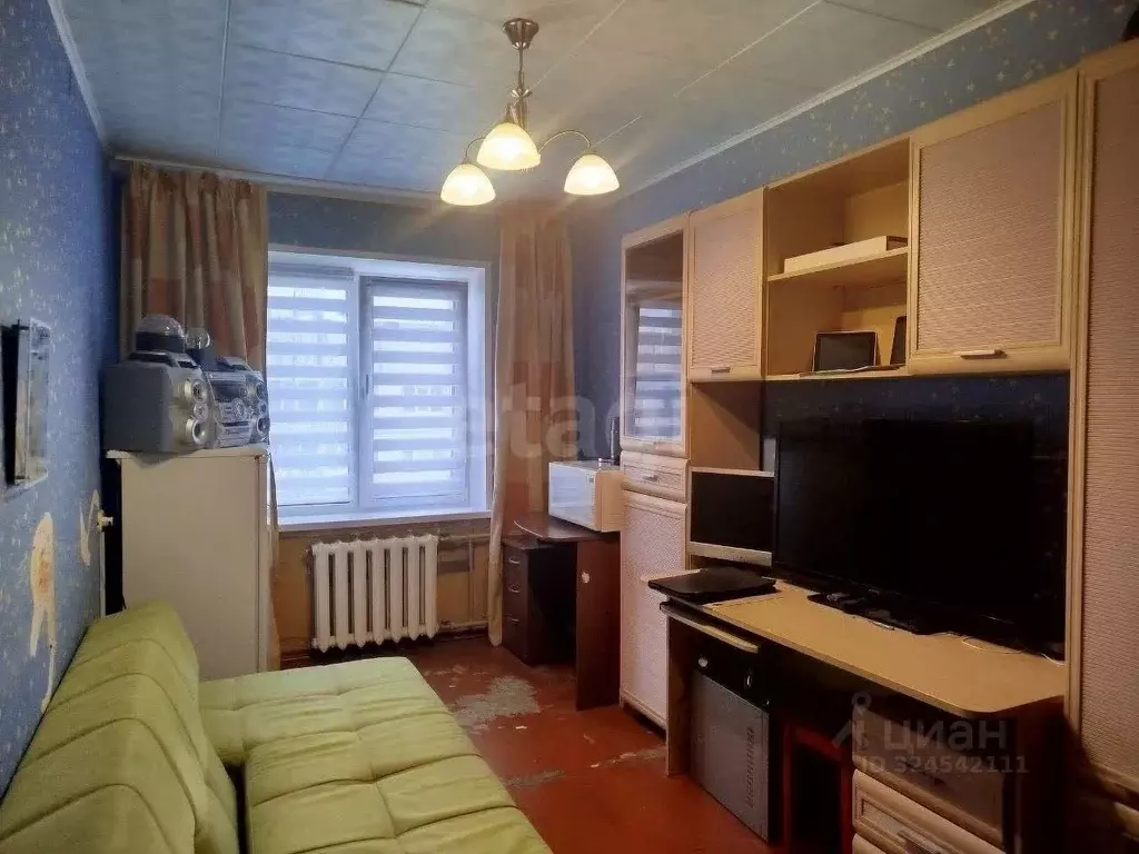 Комната Ленинградская область, Кириши ул. Энергетиков, 18 (12.0 м) - Фото 1