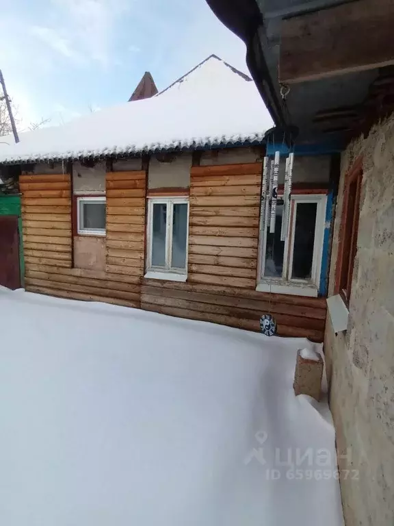 Дом в Оренбургская область, Оренбург ул. Хакимова (37 м) - Фото 0