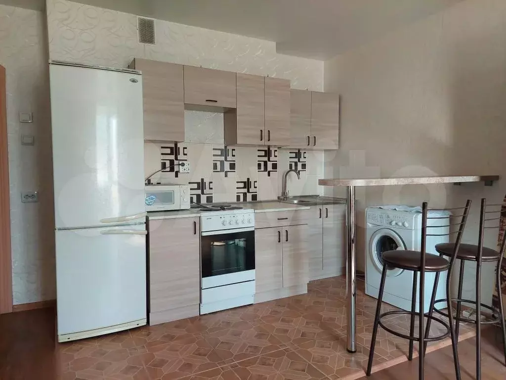 Квартира-студия, 32,5 м, 2/10 эт. - Фото 0