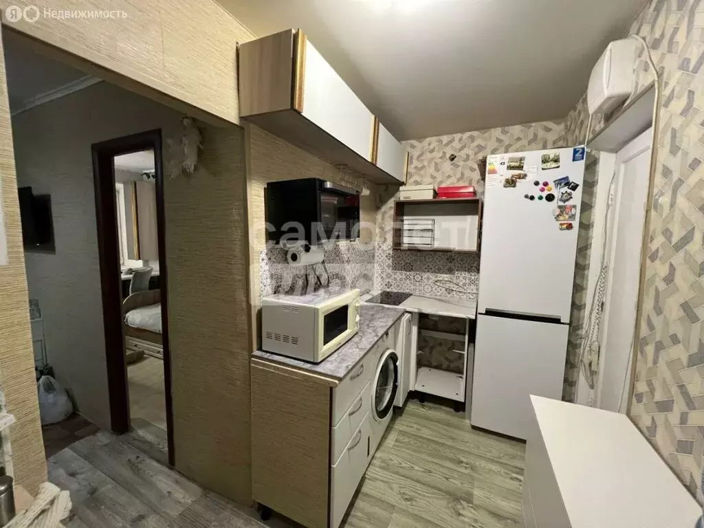 2-комнатная квартира: Екатеринбург, улица Академика Бардина, 6к1 (23 ... - Фото 1