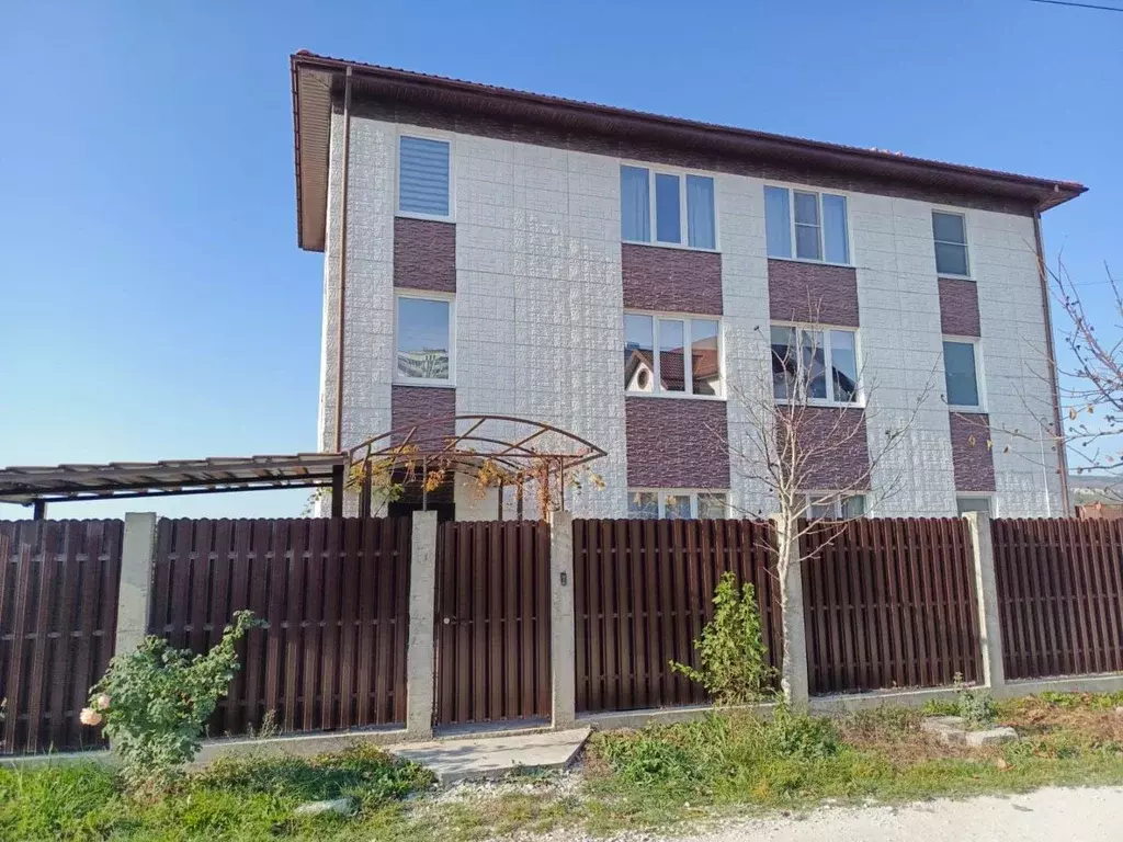 Дом в Краснодарский край, Геленджик городской округ, с. Дивноморское ... - Фото 1