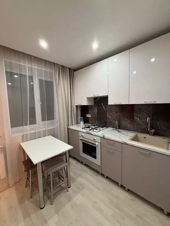 Продаётся 2-к квартира, 42.7 м - Фото 0