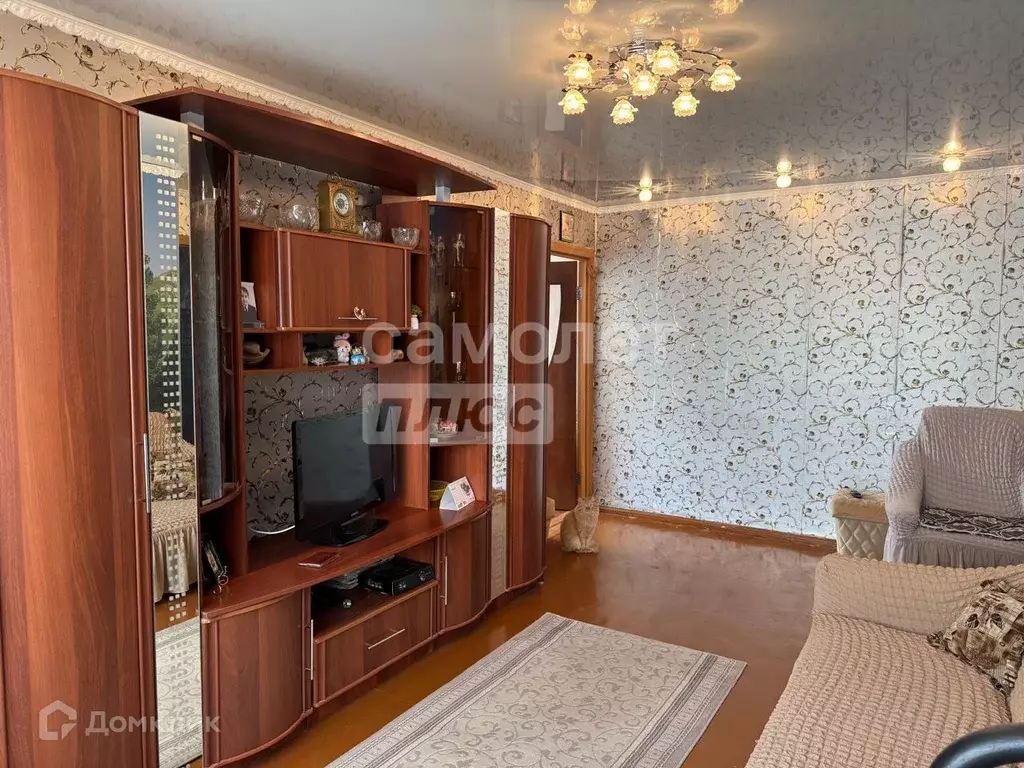 Продаётся 4-к квартира, 60.1 м - Фото 1