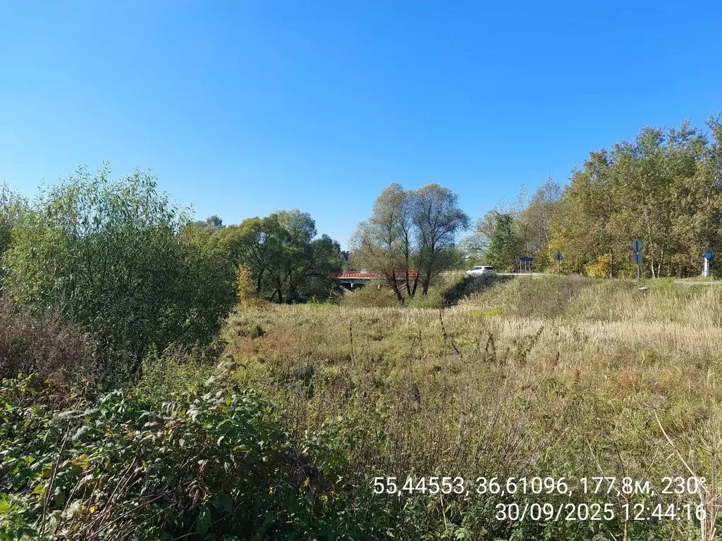 Участок в Московская область, Наро-Фоминский городской округ, д. ... - Фото 1